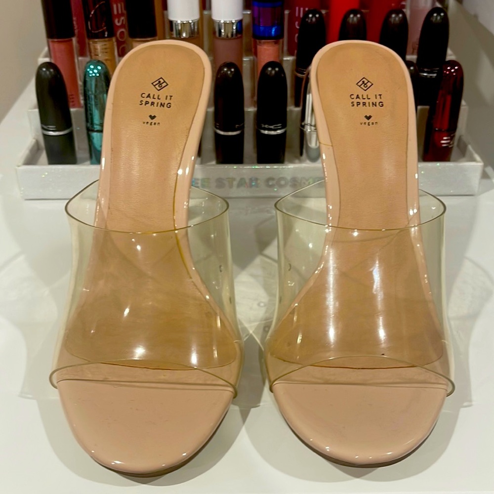 Brand new without box Call It Spring vegan brand heels size 6 1/2